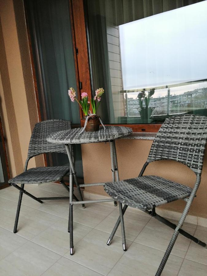 Sunny Apartman Burgasz Kültér fotó